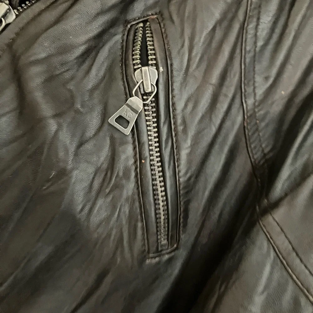 Vintage Kenneth Cole bomber leather jacket - Picture 5 of 12